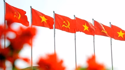 Đấu tranh chống những luận điệu sai trái, thù địch, xuyên tạc Nghị quyết Hội nghị Trung ương 4 khóa XII của Đảng