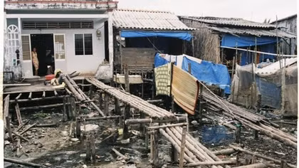 Những cuộc đời sau cơn bão dữ