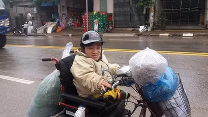 Chuyện tình cổ tích của chàng trai bại liệt đăng ký hiến xác cho y học