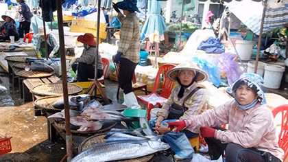 Cùng ngư dân miền Trung ra biển đón lộc đầu năm