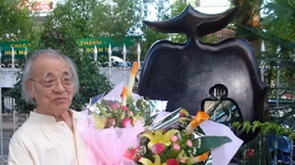 Đời vẽ tôi trong cuộc tình