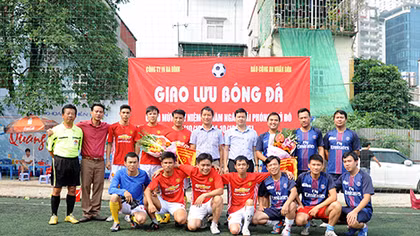 Báo CAND giao lưu bóng đá với Công ty in Ba Đình