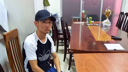 Bắt đối tượng người nước ngoài trộm cắp ở sân bay