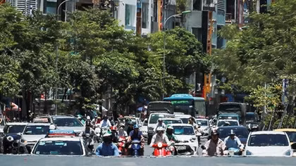 Bắc Bộ ngày nắng nóng, chiều tối có mưa to