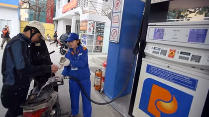 Bộ Tài chính lên tiếng về đề xuất tăng thuế bảo vệ môi trường đối với xăng dầu