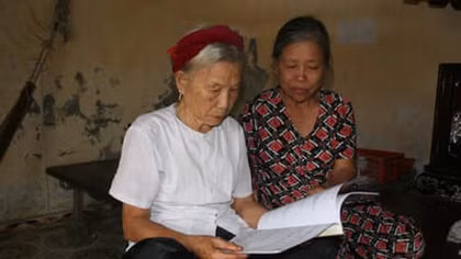 Người phụ nữ tâm huyết gìn giữ ca trù Chanh Thôn