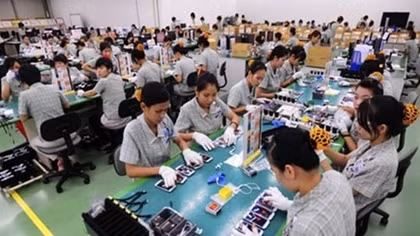 Phạt 2 cơ sở sử dụng lao động nước ngoài trái phép