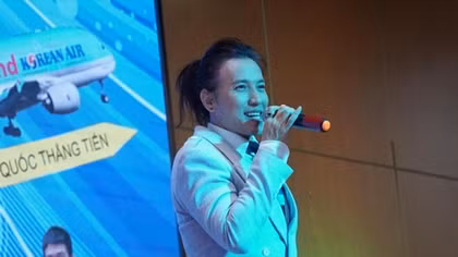 Trở về nhà để được hát trên quê mình