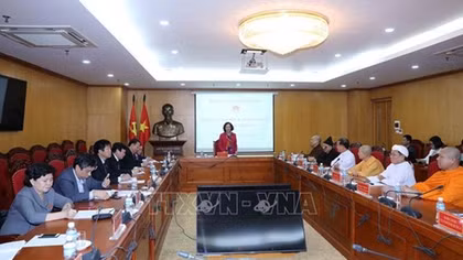 Trưởng ban Dân vận Trung ương Trương Thị Mai gặp mặt các chức sắc tôn giáo là đại biểu Quốc hội Khóa XIV