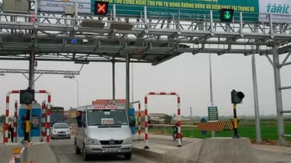 Thu phí không dừng: Nhà đầu tư băn khoăn, người dân thờ ơ