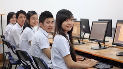 "Hốt bạc" nghề gia sư online