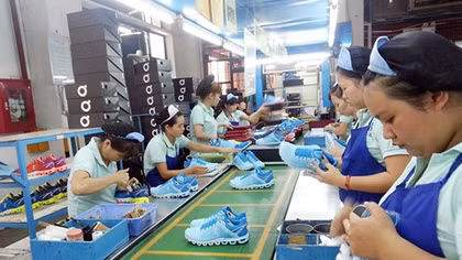 Nới khung thời gian làm thêm giờ: Chỉ nên tăng nếu có lợi cho người lao động