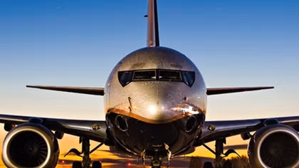 Ngắm "ngôi nhà bay" được Winch Design độ lên từ Boeing 737 
