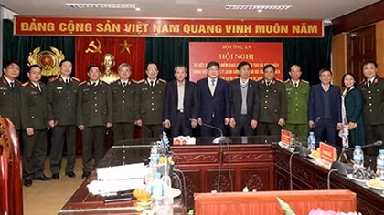 Sơ kết 3 năm thí điểm giao quyền đào tạo và xác nhận trình độ cao cấp lý luận chính trị cho Bộ Công an