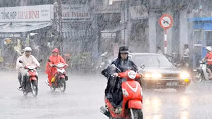 Thời tiết ngày 25-5: Miền Bắc tiếp tục mưa lớn, lũ tiểu mãn lên cao