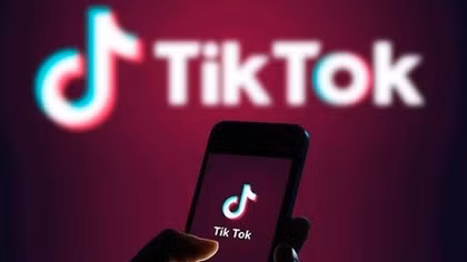 TikTok bị nguyên đơn 12 tuổi kiện ra tòa