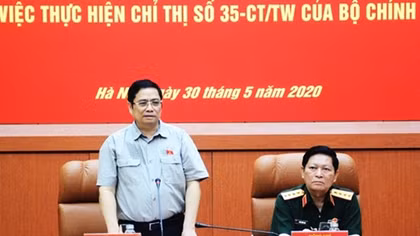 Đoàn công tác của Ban Bí thư làm việc với Ban Thường vụ Quân ủy Trung ương