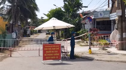Lập chốt kiểm dịch, kích hoạt giám sát cộng đồng phòng ngừa COVID-19