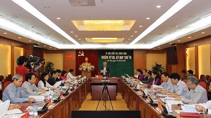 Ủy ban Kiểm tra Trung ương kiến nghị thi hành kỷ luật một số lãnh đạo tỉnh