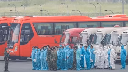 Đoàn QĐND Việt Nam về nước sau thành tích ở Army Games