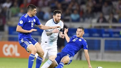 Chẳng ai nâng cánh cảm hứng cho Lionel Messi