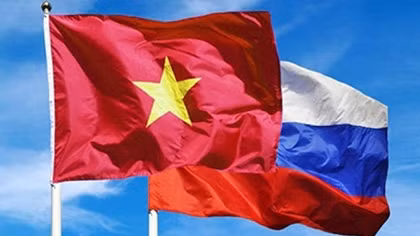 Điện mừng nhân kỷ niệm Quốc khánh Liên bang Nga 
