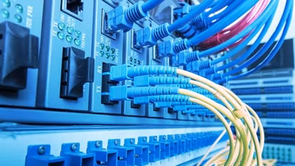 Làm việc ở nhà mùa dịch, người dân Mỹ được xài internet thả ga
