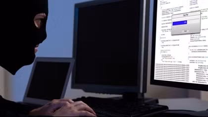 Trang web từ nước ngoài giả mạo Báo CAND để lừa đảo