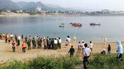 Tìm thấy thi thể cháu bé mất tích bí ẩn