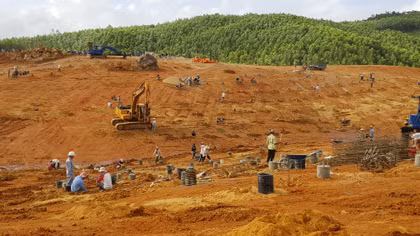 Bắt giữ người trái pháp luật, Phó TGĐ cùng 5 bảo vệ bị khởi tố