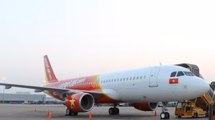 Máy bay Vietjet hạ cánh nhầm đường băng ở Cam Ranh