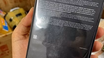 Gửi phát chuyển nhanh iPhone 12 Pro Max, khi nhận là mấy miếng sắt