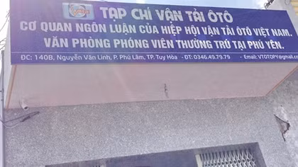 Bị xử phạt vì tự treo bảng hiệu 'Văn phòng phóng viên thường trú'