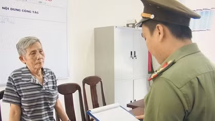 Bắt tạm giam hai đối tượng hoạt động xâm phạm an ninh quốc gia