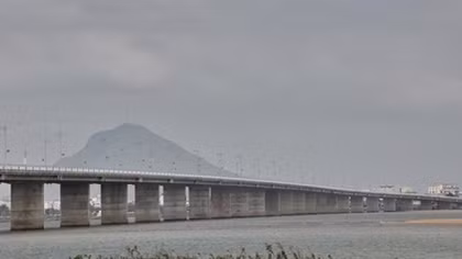 Thêm một người gieo mình xuống sông Đà Rằng được cứu sống