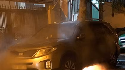 Bắt khẩn cấp kẻ đốt 6 xe ô tô trong đêm