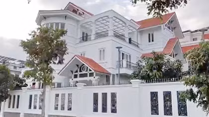 Nghi can đâm nguyên Bí thư Thành ủy Nha Trang đã ra đầu thú