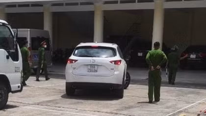 Lái xe phê ma túy "thông chốt" kiểm dịch COVID-19