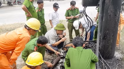 Điều tra hai vụ cháy trạm biến áp điện lực bất thường