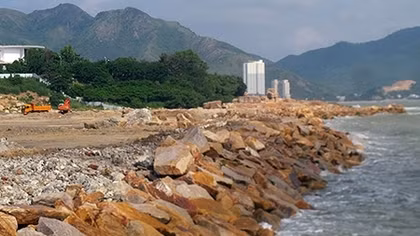 Cưỡng chế thu hồi dự án Nha Trang Sao lấn biển trái phép