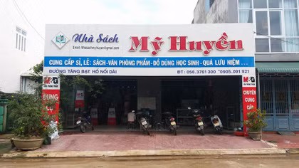 Tạm giữ hơn 72.000 quyển sách giáo khoa nghi vấn giả mạo