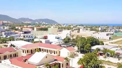  Công bố Nghị quyết thành lập thị trấn Cát Tiến