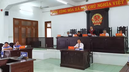 Hoãn phiên xử hình sự cựu Chánh án TAND tỉnh Phú Yên cùng 3 đồng phạm