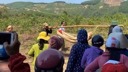 Giây phút chìm ghe trên sông La Ma qua lời kể của những người thoát nạn