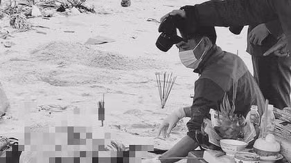 Phát hiện thi thể người không đầu nổi trên mặt biển
