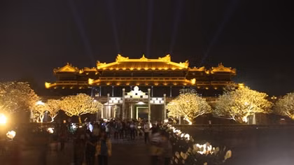 Đại Nội Huế mở cửa đón du khách tham quan vào ban đêm