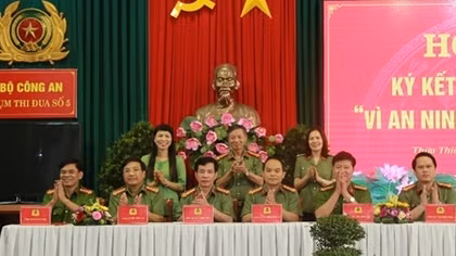 Cụm thi đua số 5 ký kết giao ước thi đua Vì ANTQ năm 2019
