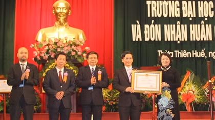 Đại học Khoa học Huế kỷ niệm 60 năm ngày thành lập