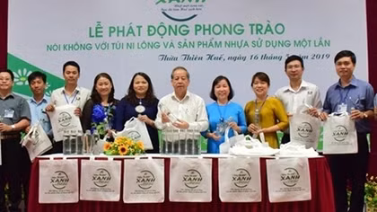 Cam kết nói không với túi nilon và sản phẩm nhựa dùng một lần
