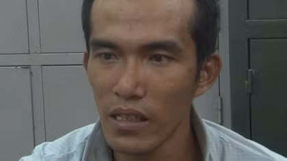 Bắt giam tên trộm tông xe vào Công an 